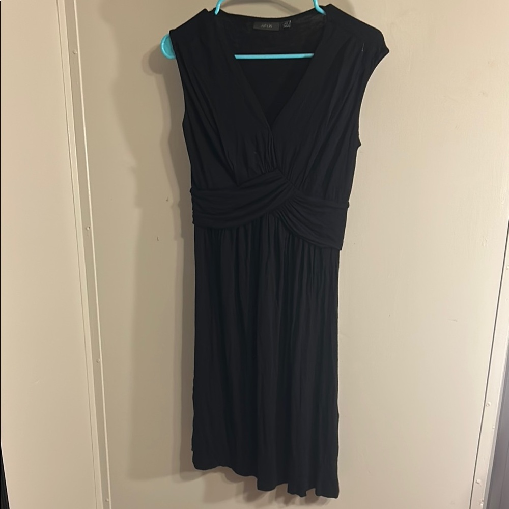 Apt. 9 Black Ruched Sheath Midi Dress